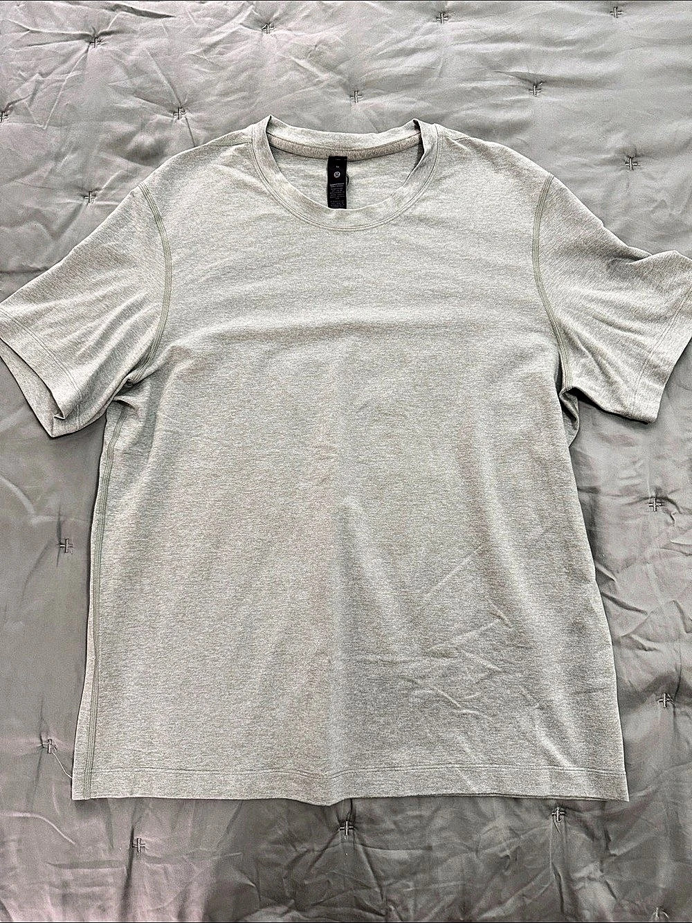 lululemon Soft Jersey Short Sleeve Tee in medium